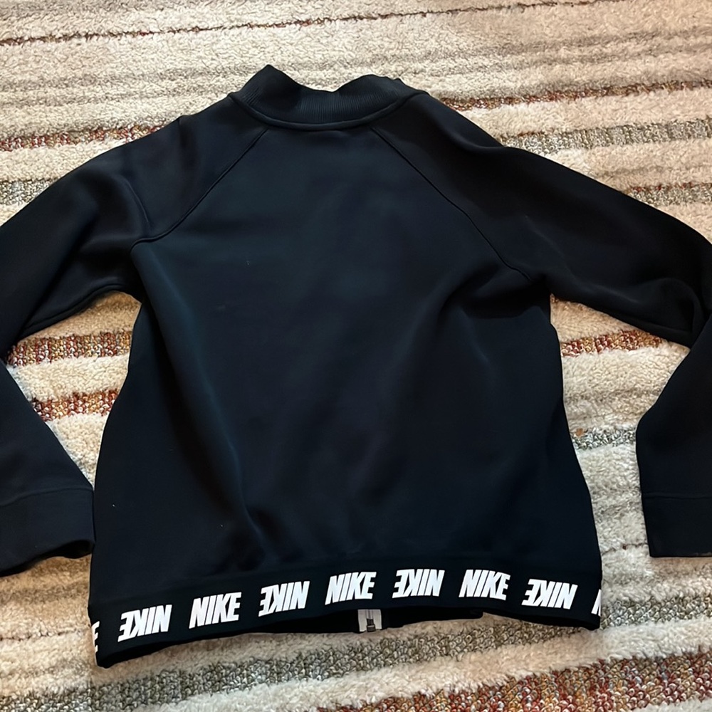 Nike jacket - Picture 3 of 3